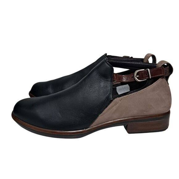 Naot Kamsin Cut Out Sleek Stylish Leather Suede Bootie Sz 41 Black/Stone Nubuck - Picture 7 of 17